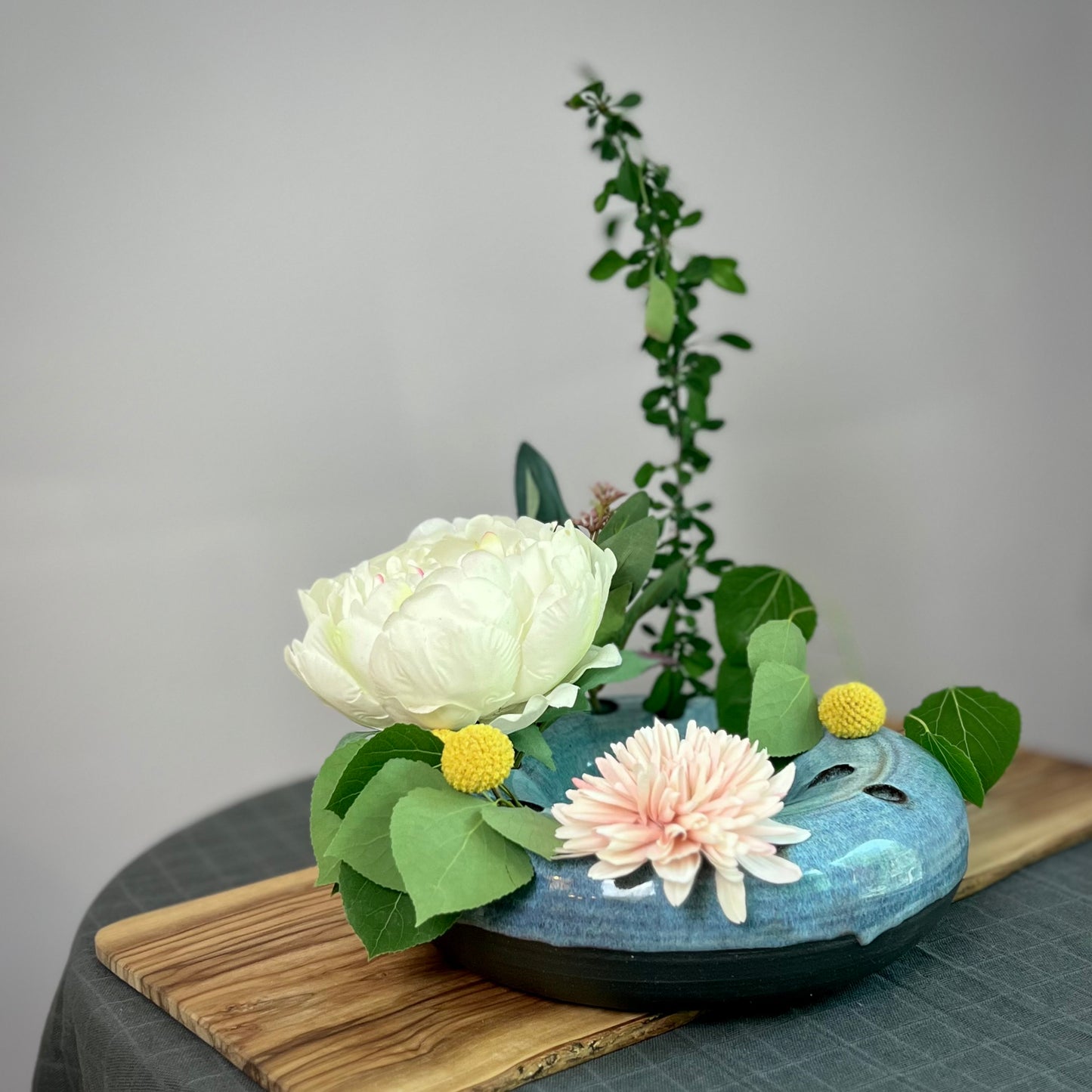 donut centerpiece vase blue