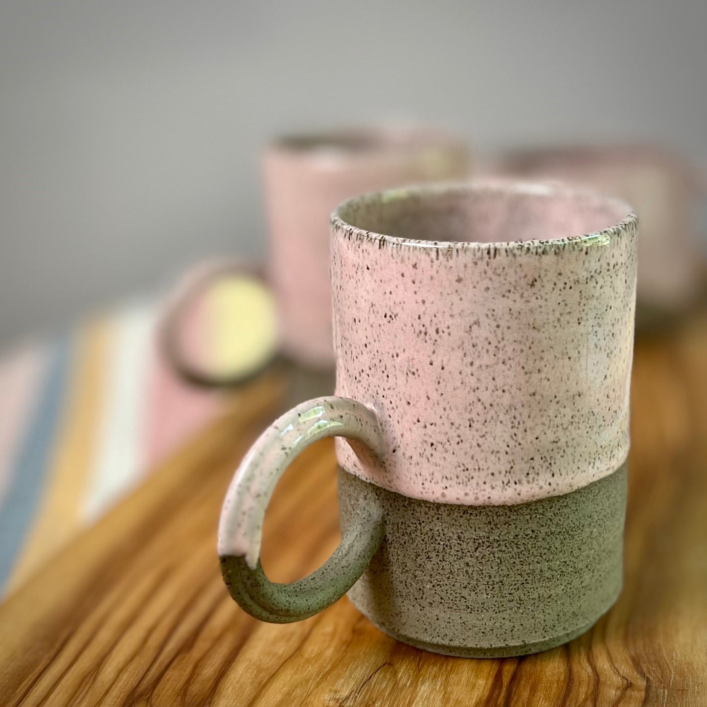 city mug pink tall