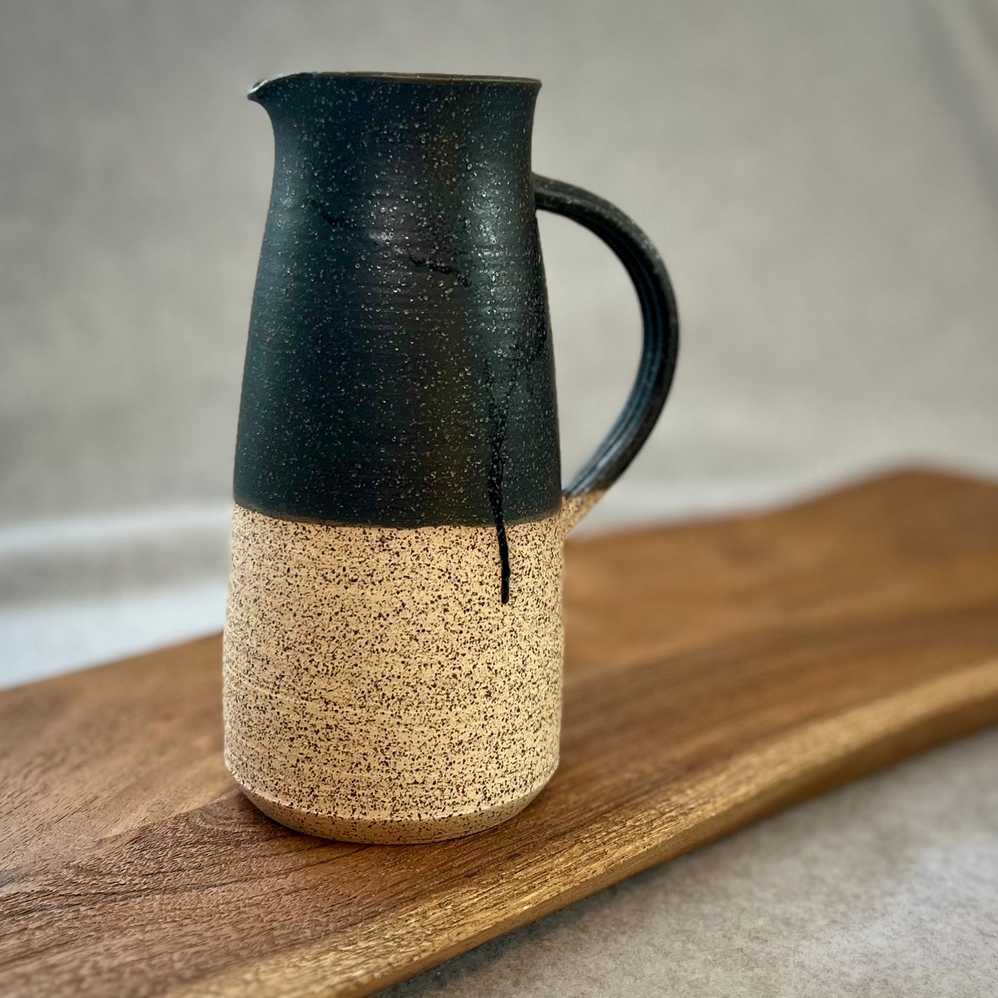 ranch pitcher/vase