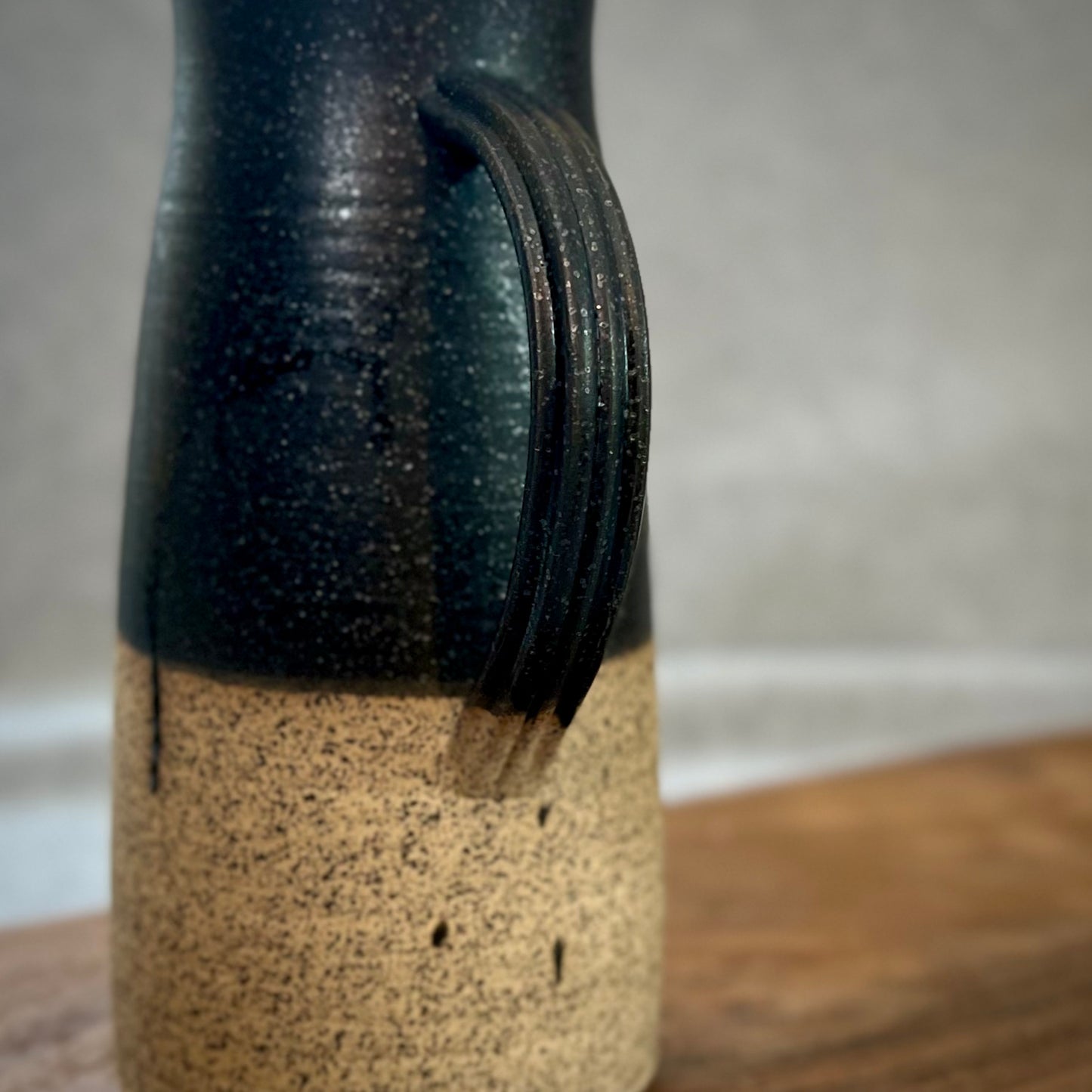 ranch pitcher/vase