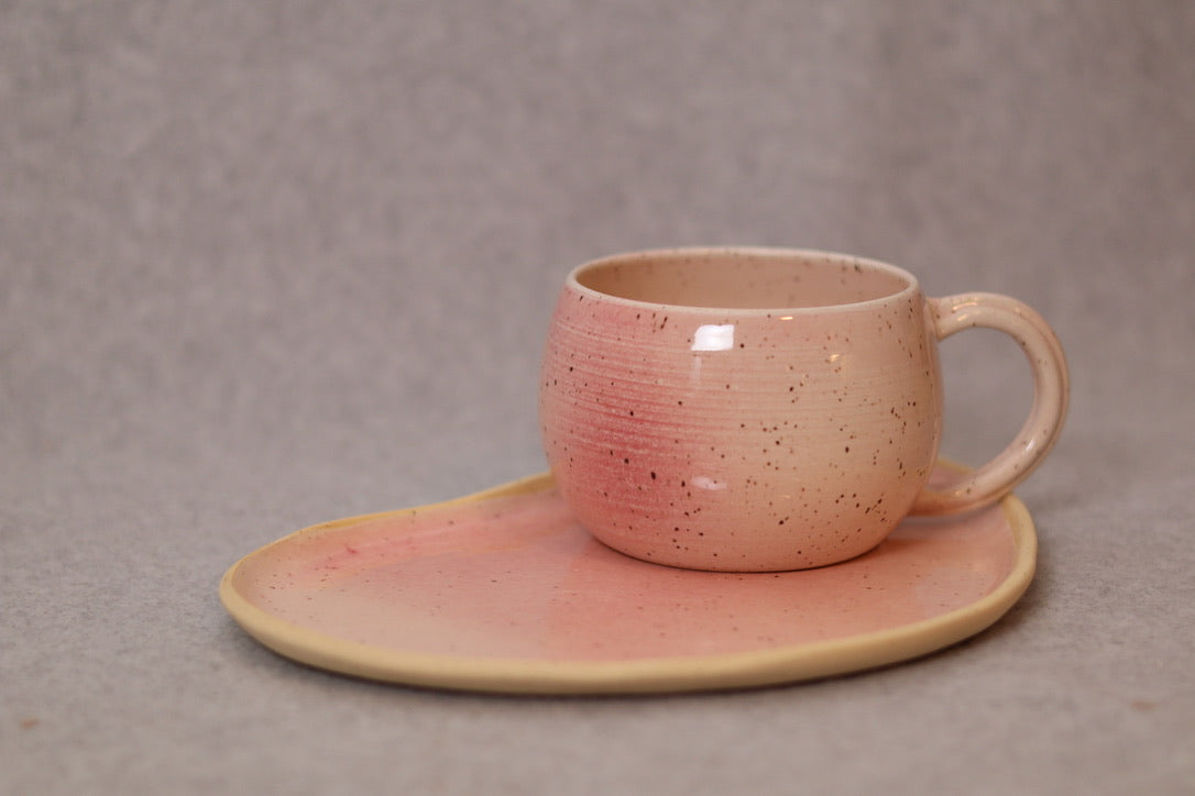 blush big round mug